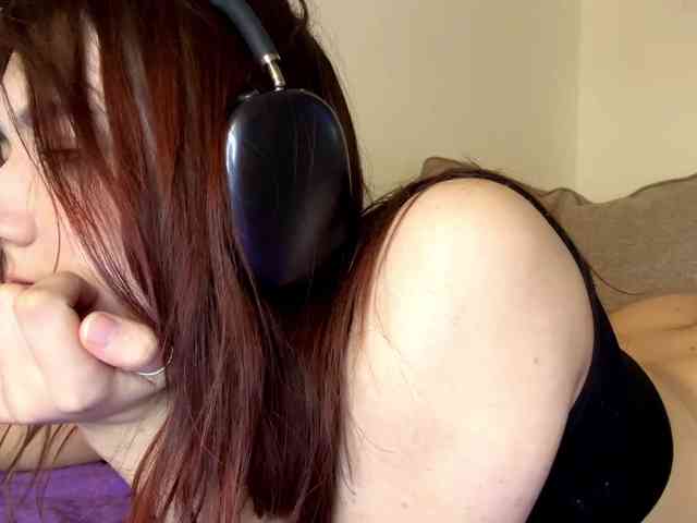 AvelinaBagron webcam