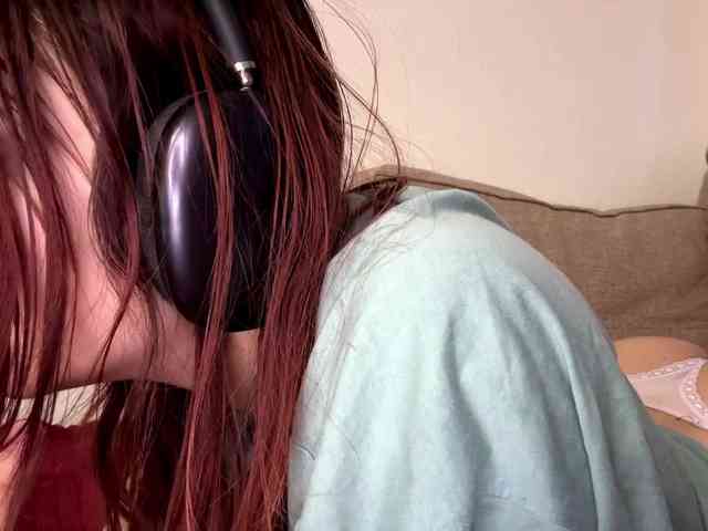 AvelinaBagron webcam