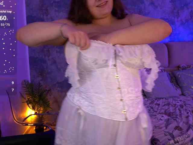 LizzySkyy webcam