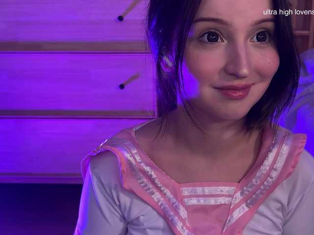 cuteeemily live cam on BongaCams