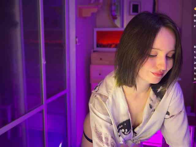 cuteeemily webcam
