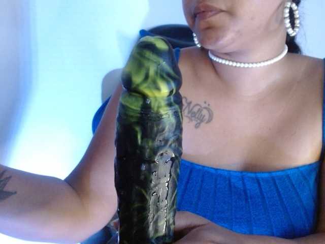 hairygirl83 live cam on BongaCams