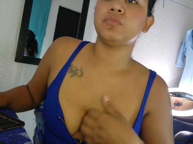 hairygirl83 live webcam show