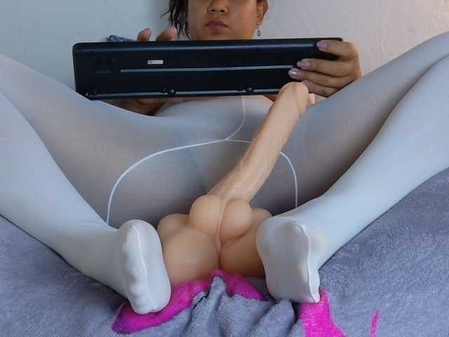 hairygirl83 live cam on BongaCams