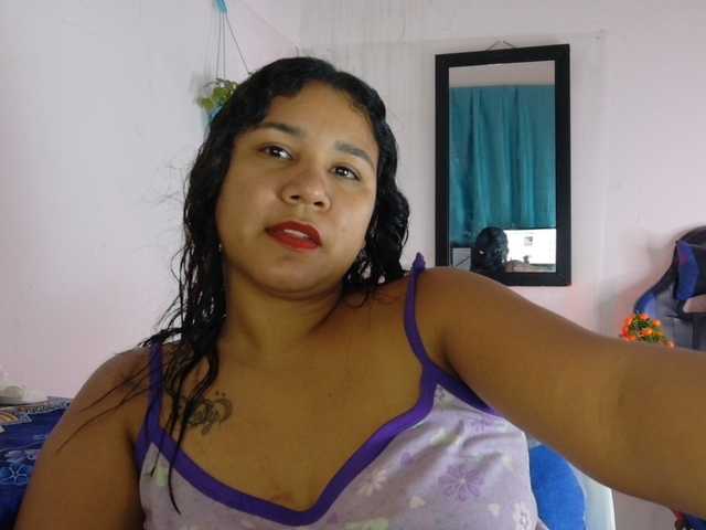 hairygirl83 live cam on BongaCams