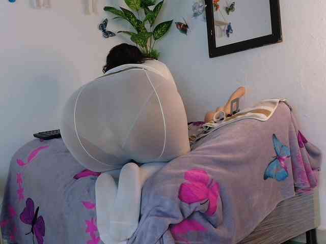 hairygirl83 webcam