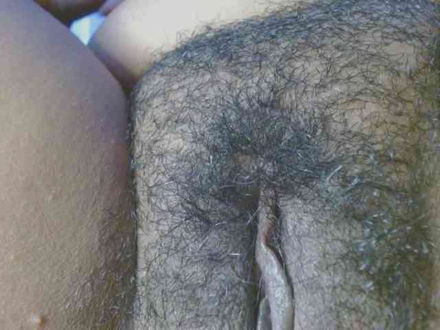 hairygirl83 webcam