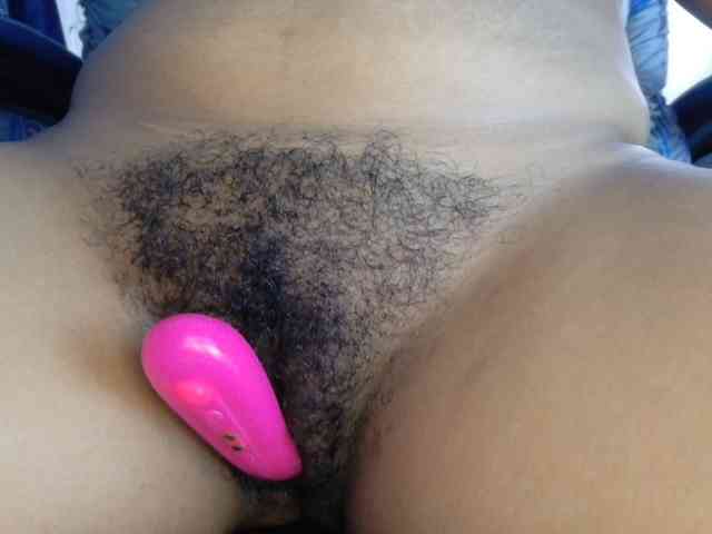 hairygirl83 webcam