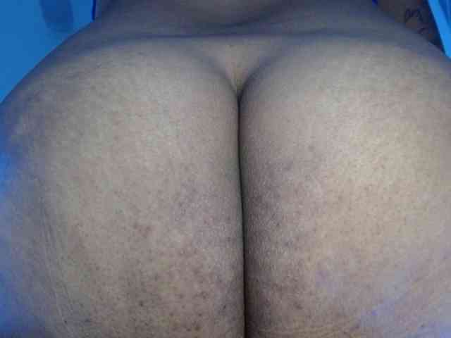 hairygirl83 webcam