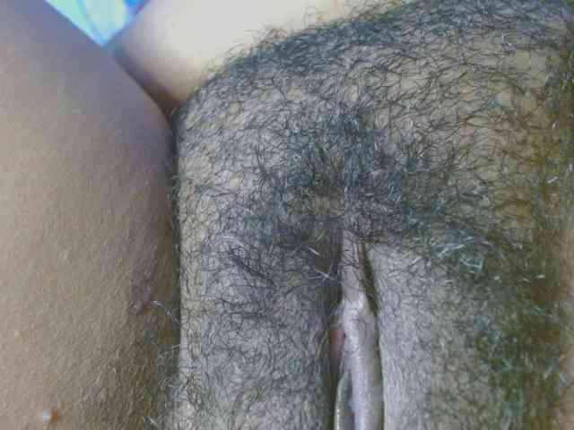 hairygirl83 webcam