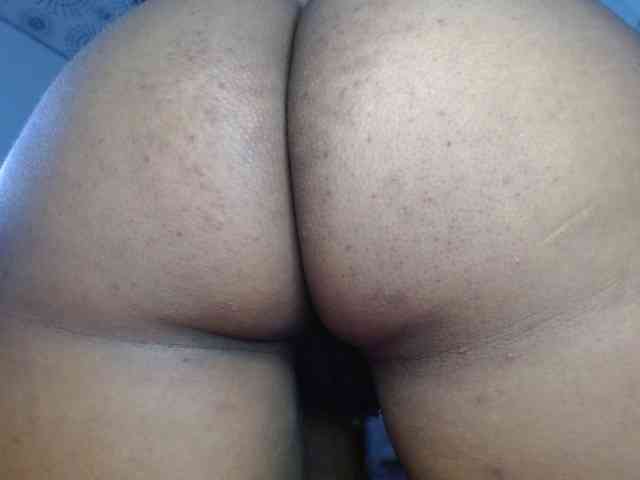 hairygirl83 webcam