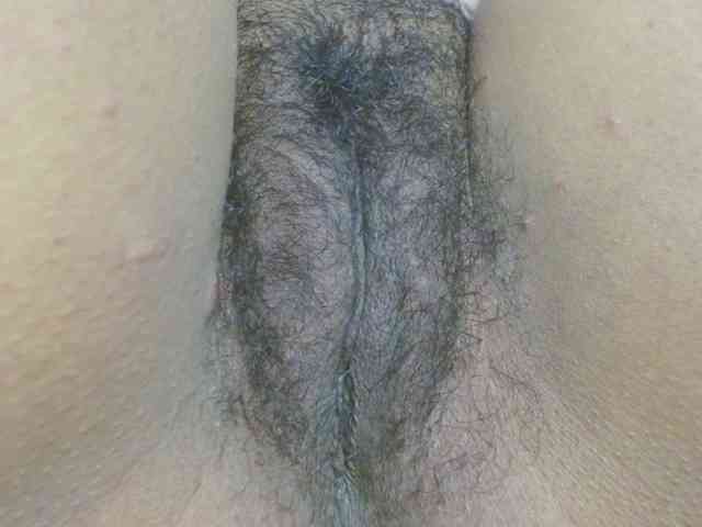 hairygirl83 webcam