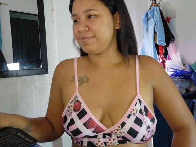 hairygirl83 webcam