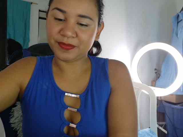 hairygirl83 webcam