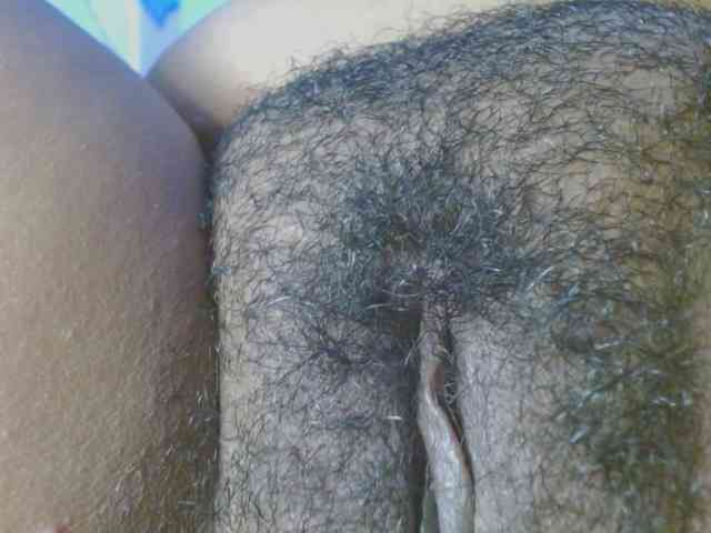 hairygirl83 webcam