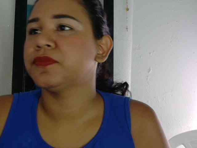 hairygirl83 webcam