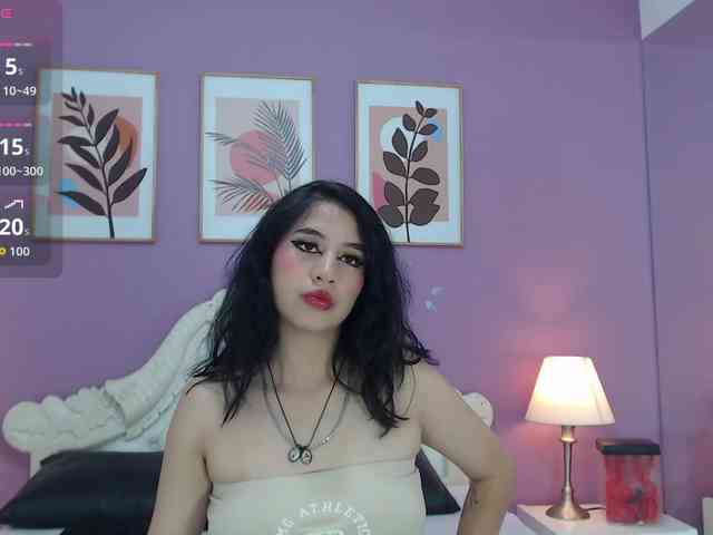 YayaQueen webcam