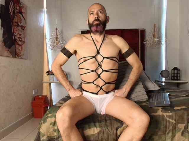 JorgePerezz Sex Cam Show