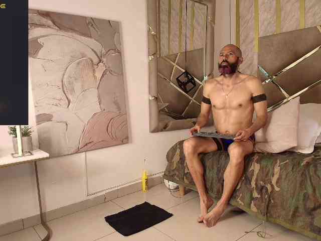 JorgePerezz Sex Cam Show