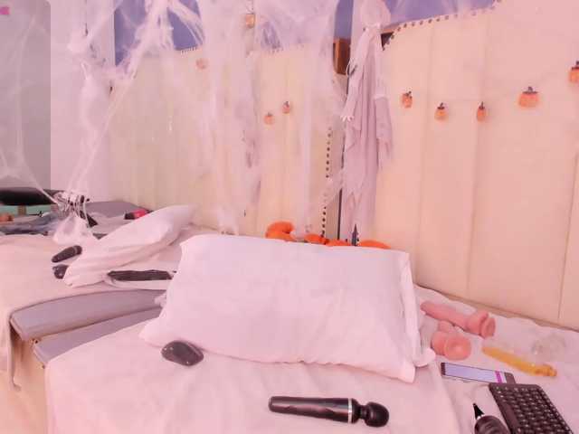 ZairaRogue live cam on BongaCams