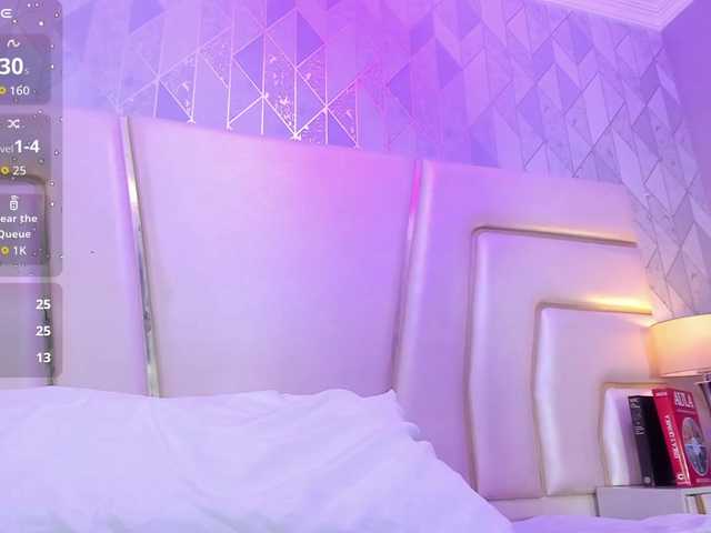 ZairaRogue's BongaCams show and profile