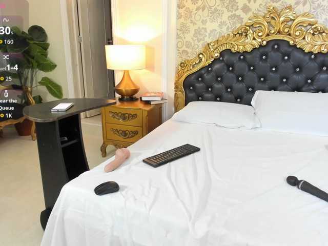 ZairaRogue live cam on BongaCams