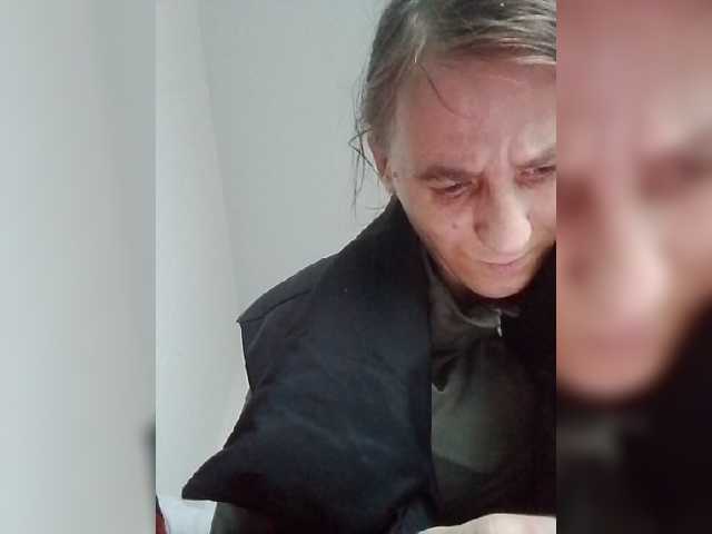Lyuda7 live cam preview