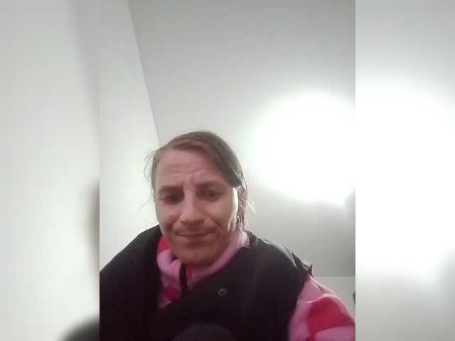 Lyuda7 live cam preview