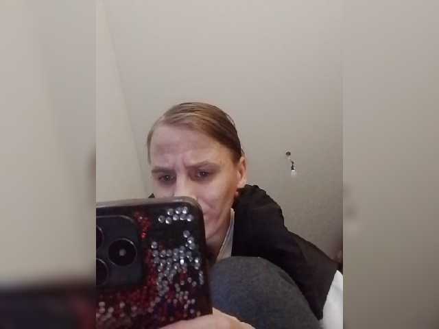 Lida7, live now on BongaCams