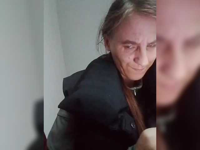 Lyuda7 live cam preview