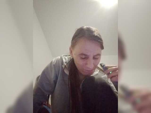 Lyuda7 live cam on BongaCams