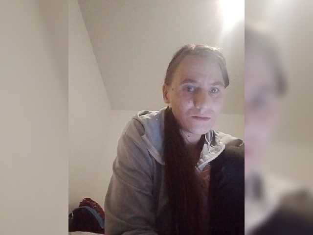 Lyuda7 live cam preview