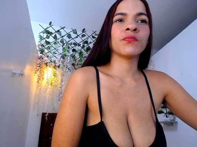 lilisophia live cam on BongaCams