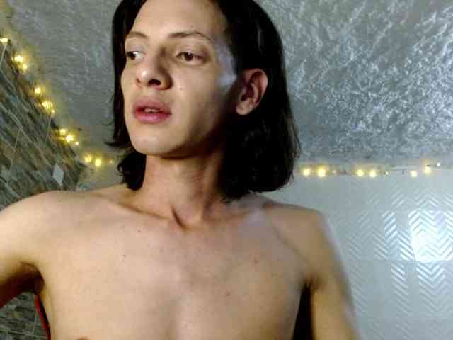 alurba666 Live Webcam on BongaCams