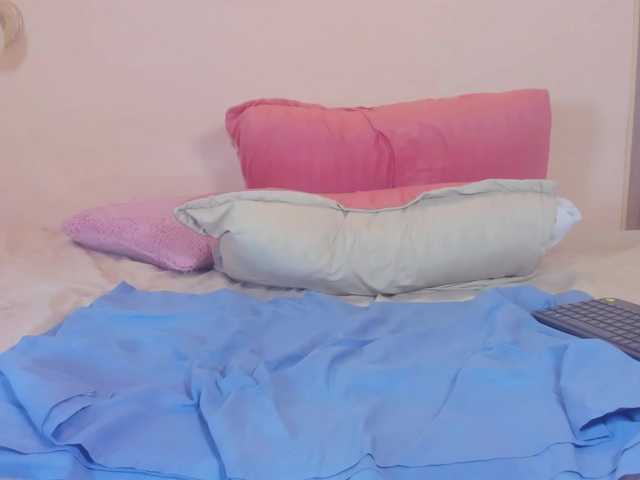 Maelydoll live webcam show