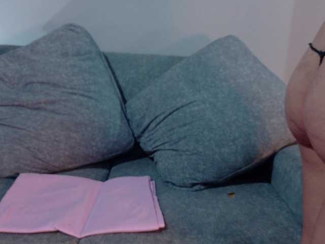 Maelydoll's BongaCams show and profile