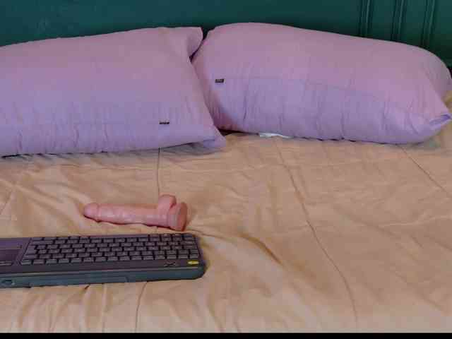 Maelydoll webcam