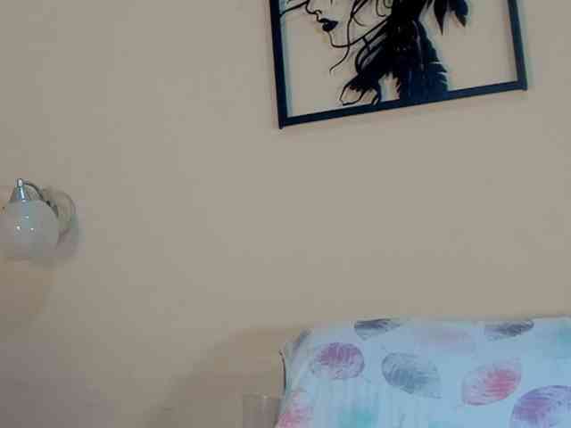 Maelydoll webcam