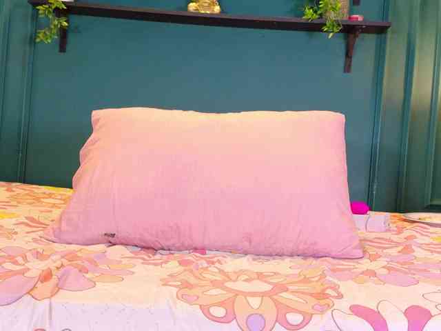 Maelydoll Live Webcam on BongaCams