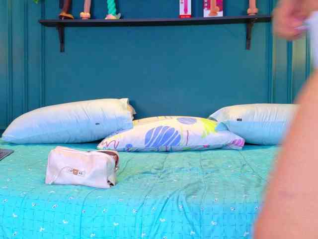 Maelydoll webcam