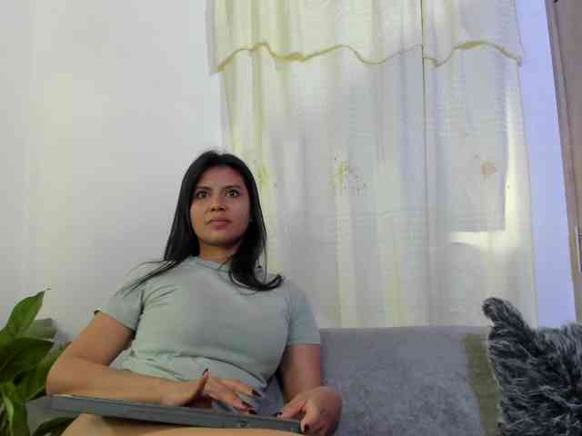 Maelydoll webcam