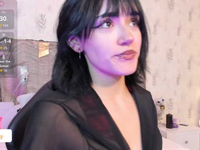 Cloee-tay1 live cam on BongaCams