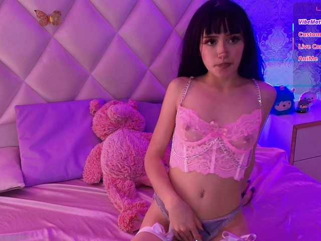 Cloee Tay (Cloee-tay1)