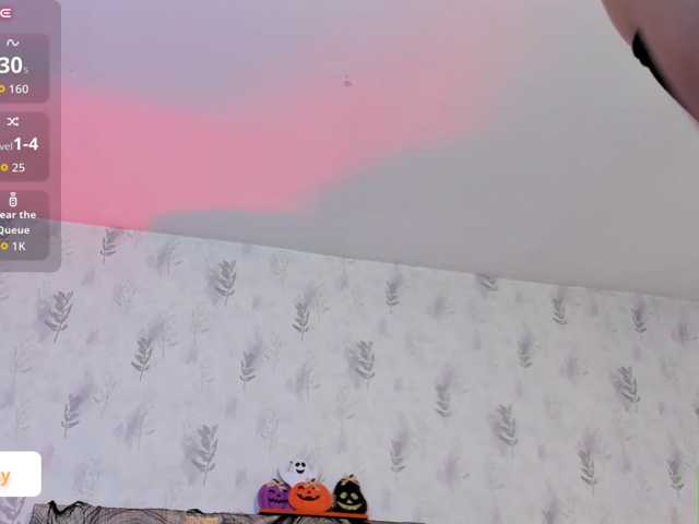 Cloee-tay1 live cam on BongaCams
