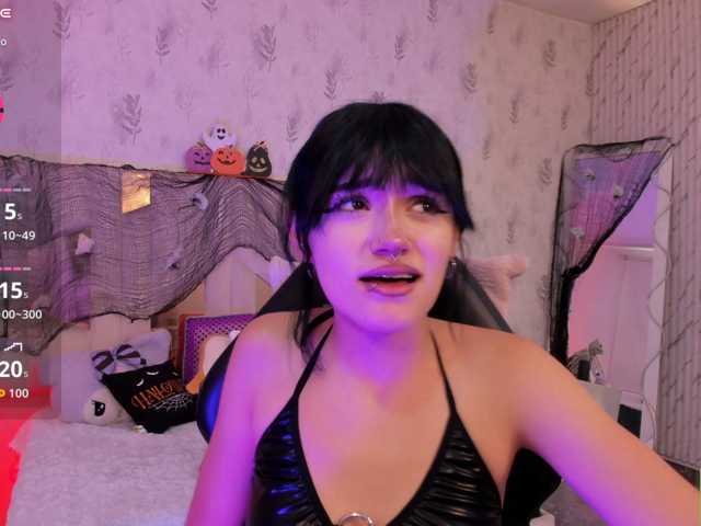 Cloee-tay1 live cam on BongaCams