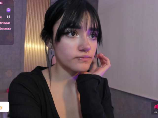 Cloee-tay1 live cam on BongaCams