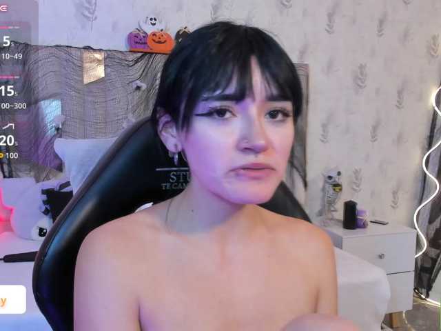 Cloee-tay1 live cam on BongaCams