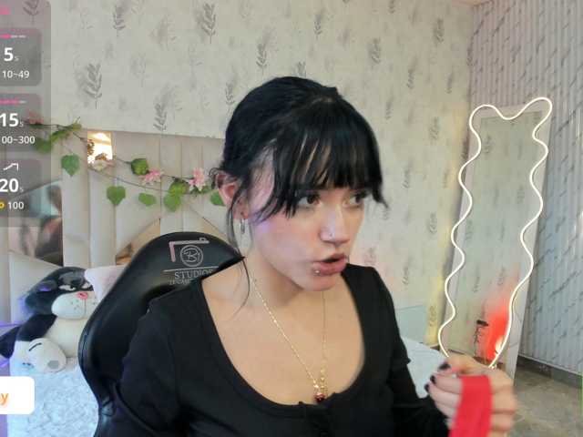 Cloee-tay1 live cam on BongaCams