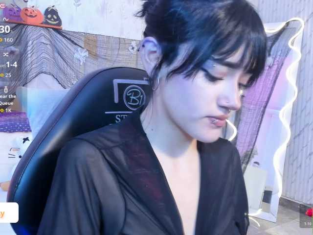 Cloee-tay1 live cam on BongaCams