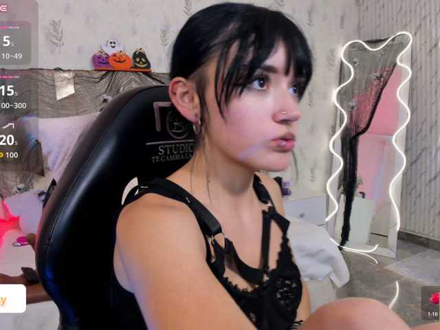Cloee-tay1 live cam on BongaCams